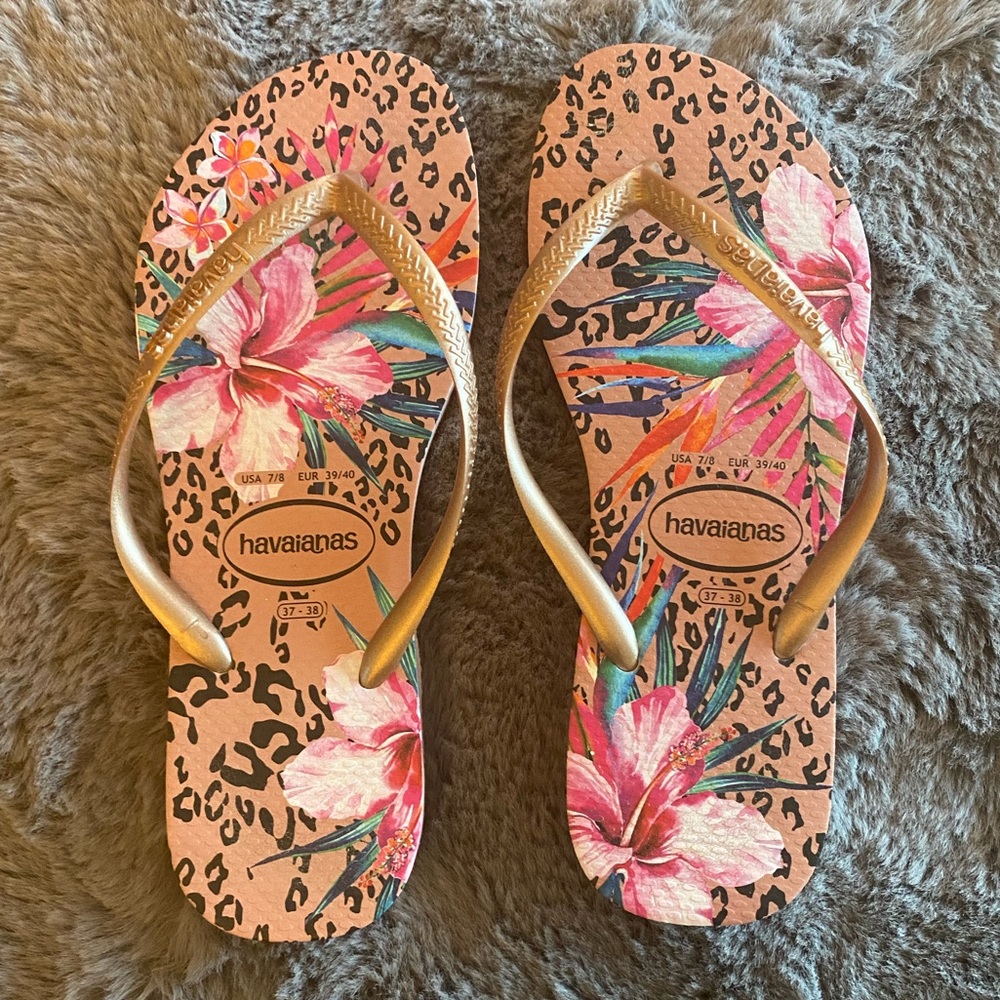 Rose Gold & Leopard Havaianas Sandals 🌺🐆